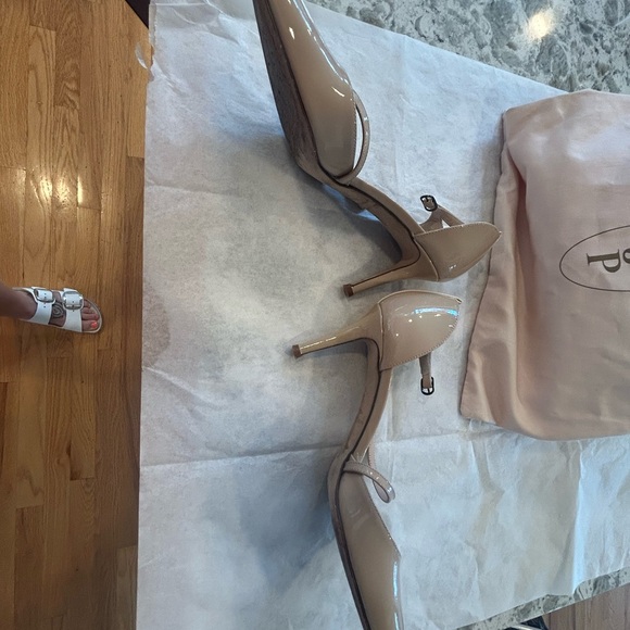 SJP by Sarah Jessica Parker Tan Heels Elegant Design - Picture 2 of 8